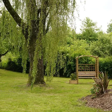 Roulottes Et Son Kota Grill Sauna Bucilly Exterior photo