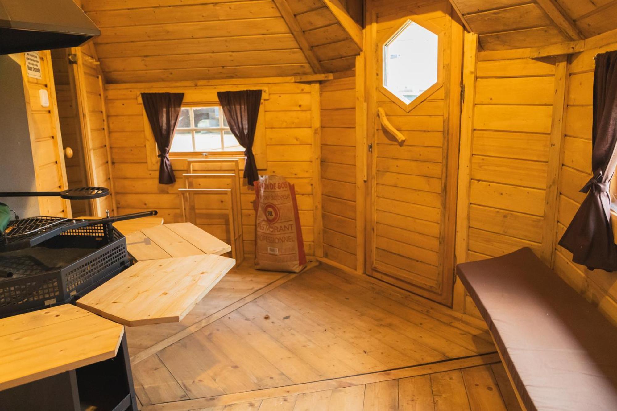 Roulottes Et Son Kota Grill Sauna * Bucilly